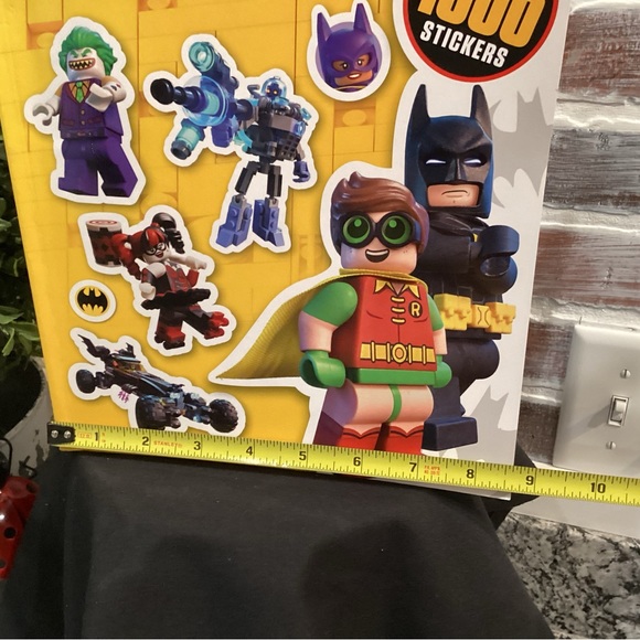Lego The Batman Movie 1000+ Sticker Book - Like New - 1 Sticker Used - Comics - Picture 14 of 14